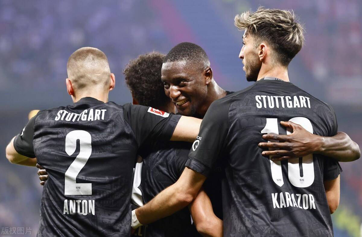 奥斯纳布吕克神奇赢球，成功保级德甲