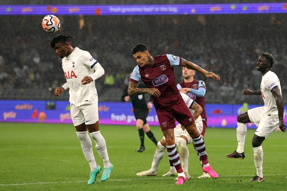 托特纳姆热刺主场憾负西汉姆联，遗憾告负